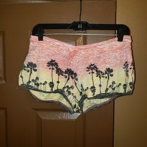 Derek Heart Palm Tree Draw String Shorts